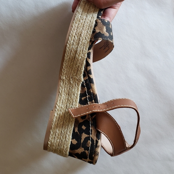 Steven by steve madden platform sandals - Picture 2 of 7